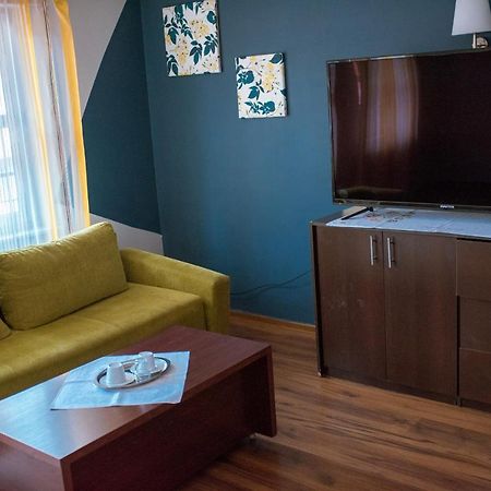 Pokoje Goscinne U Meresa Żywiec Eksteriør billede